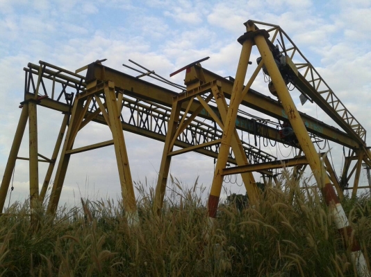 ขายด่วนครับ เพาวเวอร์เครน สนาม รอก 3 กับ 4 ตัน ครับ ครบชุด พร้อมราง จำนวน 4 ชุด สภาพพร้อมใช้งาน