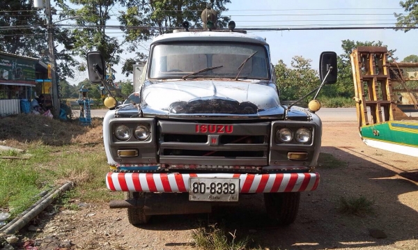 ขายรถบรรทุกน้ำมันหัวยาว เครื่อง 6BB1-145 แรงโหลดล่าง บรรจุ 12,000 ลิตร