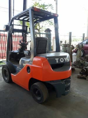 toyota 2ตัน รุ่น8 komatsu 3.5ตัน ดีเชล