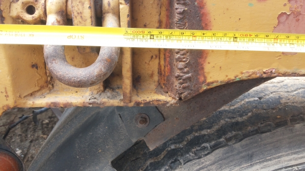 หางปลาติดขาช้างและวินช์ไฮดลอลิก ถอดจาก 10ล้อจัมโบ้200