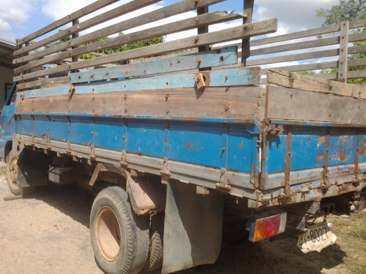 ขายตามสภาพรถอีซูซุTLเครื่อง100แรงฝาขาวภาษีขาดปี56 ขายตามสภาพรถอีซูซุTLเครื่อง100แรงฝาขาวภาษีขาดปี56