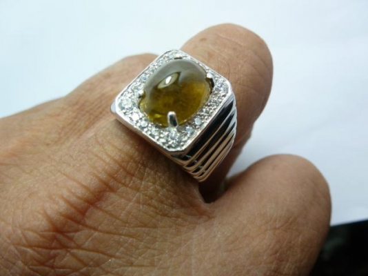 แหวนเงินแท้พลอยบุษราคัมหลังเบี้ยแท้