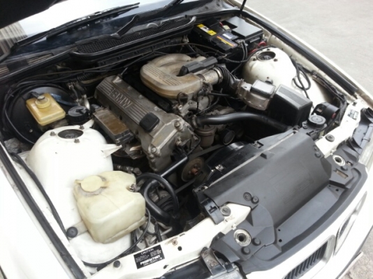 ขายE36 2ประตู กันชนหน้าM ล้อHAMAN 18แท้ ท่อJS เครื่องเกียร  สมบูรณ์ ขับสนุก ไฟหน้า หยดน้ำ ไฟมุมขาว ไฟท้ายขาวแดง กาบM3 เครื่องเล่นALPAN  รถพร้อมใช้งาน สนใจสอบถามได้คับ คุ้มคับ