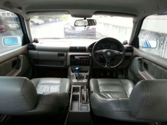 ขายE36 2ประตู กันชนหน้าM ล้อHAMAN 18แท้ ท่อJS เครื่องเกียร  สมบูรณ์ ขับสนุก ไฟหน้า หยดน้ำ ไฟมุมขาว ไฟท้ายขาวแดง กาบM3 เครื่องเล่นALPAN  รถพร้อมใช้งาน สนใจสอบถามได้คับ คุ้มคับ