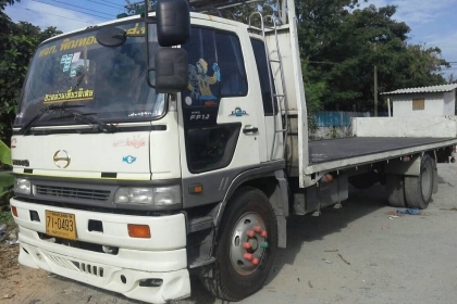 ขายรถ 6 ล้อพื้นเรียบ ช่วงยาว 7.2เมตร.