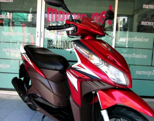 CLICK 110 i สีแดง รุ่นท๊อป ล้อแมกซ์  combibrake รถเดือน ตุลาคม ปี54 ไมล์ 8 พันโล ของแถม 2 รายการ 23900