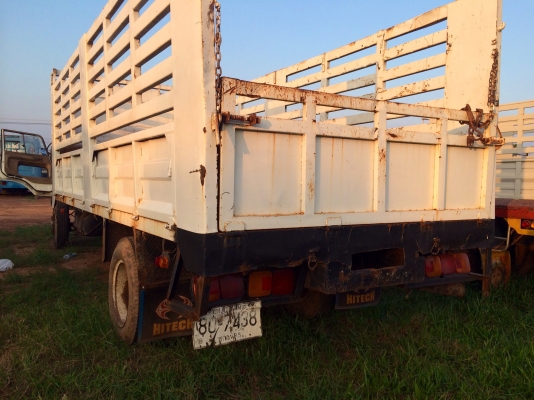 ขายด่วน  รถหกล้อ  ยาง900  พร้อมใช้งาน  เอกสาร