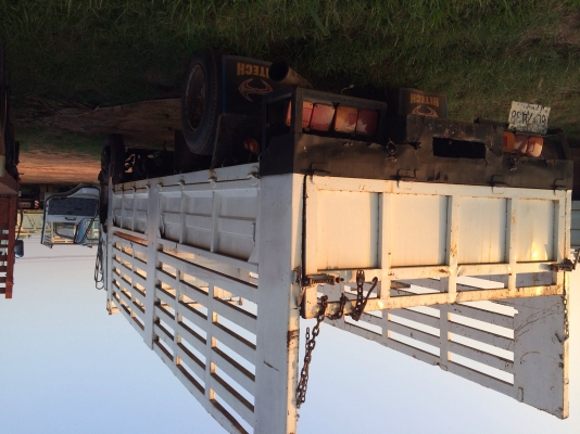 ขายด่วน  รถหกล้อ  ยาง900  พร้อมใช้งาน  เอกสาร