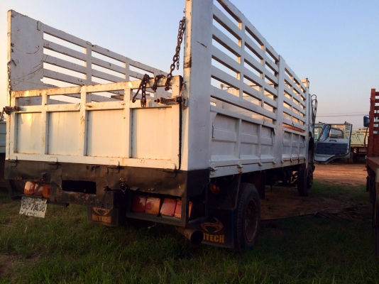 ขายด่วน  รถหกล้อ  ยาง900  พร้อมใช้งาน  เอกสาร