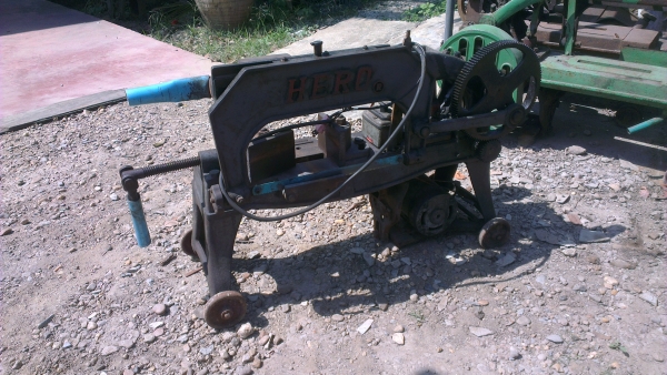 Sell> ขายเลื่อยชัก ฮีโร่ Hero ไฟบ้าน พร้อมใช้งาน ราคาถูกๆครับ