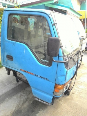 หัวเก๋ง NKR