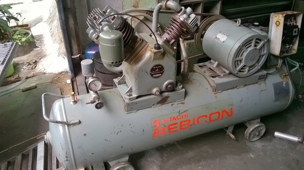 ขายปั้มลมญี่ปุ่นสวยๆ 7.5 แรง