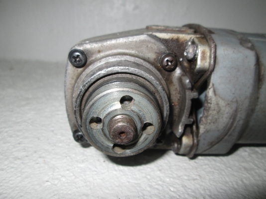 เครื่องเจียร makita 4 นิ้ว เหล็ก