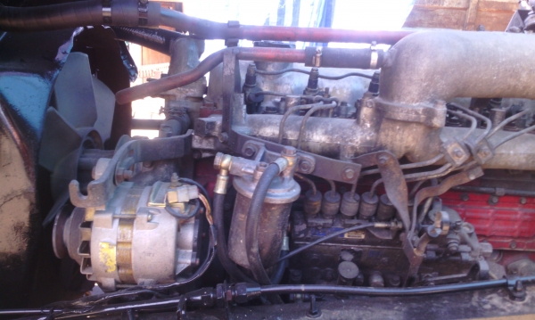 HINO FM 176  สิบล้อ 2 เพลา หัวคัสซี