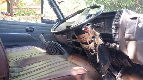 (ร้านรุ่งโรจน์ 082-1057078)ขาย 6ล้อ isuzu NKR110แรงรถห้างแท้ เกียร์สั้น (ลูกค้าโพนทองมารับรถไปเรียบร้อยแล้ว))สวยๆ เครื่องแน่นๆ(ไม่มีไอ)แชสซีสวยๆทั้งเส้นเหมือนรถใหม่ ยางสวยๆทั้ง6เส้น ช่วงล่างแน่นสภาพพร้อมใช้งานได้เลย พร้อมโ (ร้านรุ่งโรจน์ 082-1057078)ขาย 6ล้อ isuzu NKR110แรงรถห้างแท้ เกียร์สั้น (ลูกค้าโพนทองมารับรถไปเรียบร้อยแล้ว))สวยๆ เครื่องแน่นๆ(ไม่มีไอ)แชสซีสวยๆทั้งเส้นเหมือนรถใหม่ ยางสวยๆทั้ง6เส้น ช่วงล่างแน่นสภาพพร้อมใช้งานได้เลย พร้อมโ