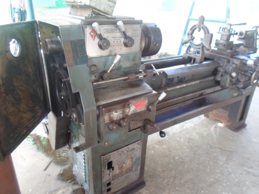 แท่นกลึง 6 ฟุต 3 เพลา เกียร์บล็อก ยี่ห้อเชนเย่ ไต้หวัน พร้อมใช้งานกับไฟบ้าน 85,000