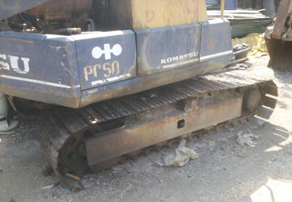 แบคโฮ KOMATSU PC60-5 เครื่องดีเดินนิ่ม ระบบไฮดรอลิกค์ดี เดินดี ใช้งานได้เลย