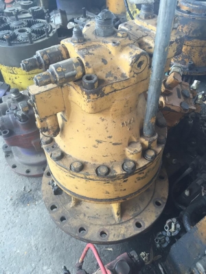 ชุดเกียร์สวิง โป๊ะสวิงพร้อมมอเตอร์ ใส่รถแบคโฮรุ่น CAT 320 CAT320B CAT320C ของใน เฟืองเดิมๆ สภาพดีแน่น มาเปิดดูของได้ ราคา140,000 บาท ชุดเกียร์สวิง โป๊ะสวิงพร้อมมอเตอร์ ใส่รถแบคโฮรุ่น CAT 320 CAT320B CAT320C ของใน เฟืองเดิมๆ สภาพดีแน่น มาเปิดดูของได้ ราคา140,000 บาท