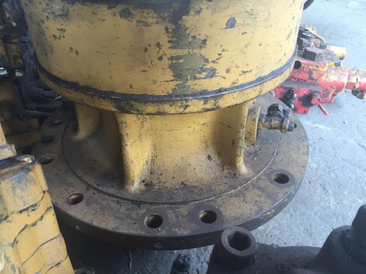 ชุดเกียร์สวิง โป๊ะสวิงพร้อมมอเตอร์ ใส่รถแบคโฮรุ่น CAT 320 CAT320B CAT320C ของใน เฟืองเดิมๆ สภาพดีแน่น มาเปิดดูของได้ ราคา140,000 บาท ชุดเกียร์สวิง โป๊ะสวิงพร้อมมอเตอร์ ใส่รถแบคโฮรุ่น CAT 320 CAT320B CAT320C ของใน เฟืองเดิมๆ สภาพดีแน่น มาเปิดดูของได้ ราคา140,000 บาท