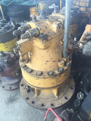 ชุดเกียร์สวิง โป๊ะสวิงพร้อมมอเตอร์ ใส่รถแบคโฮรุ่น CAT 320 CAT320B CAT320C ของใน เฟืองเดิมๆ สภาพดีแน่น มาเปิดดูของได้ ราคา140,000 บาท ชุดเกียร์สวิง โป๊ะสวิงพร้อมมอเตอร์ ใส่รถแบคโฮรุ่น CAT 320 CAT320B CAT320C ของใน เฟืองเดิมๆ สภาพดีแน่น มาเปิดดูของได้ ราคา140,000 บาท