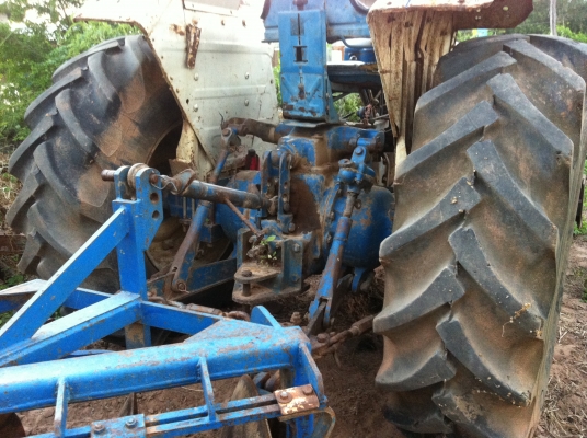 ขายรถไถ.FORD 6600 เครื่อง T3 พร้อมอุปกรณ์ ผาน 8 รถพร้อมใช้ ราคา 350000 ขายรถไถ.FORD 6600 เครื่อง T3 พร้อมอุปกรณ์ ผาน 8 รถพร้อมใช้ ราคา 350000