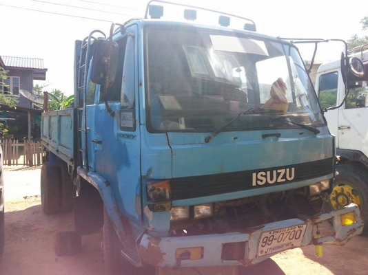 ขายดั้มร็อกกี้175แรง ยาง900R20 เครื่องดี ช่วงล่างใหญ่FUSO สภาพพร้อมใช้งาน เอกสารพร้อมโอน สนใจโทร 090-8588220คุณนะ ID:narong498 หรือ www.truck.in.th/498 หรือfb:ณรงค์ ซื้อขายรถมือสอง(เว็บไซต์ส่วนตัว)