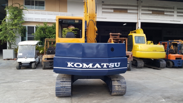 รถขุด KOMATSU รุ่น PC60-5- มือสองญี่ปุ่น สวย รถขุด KOMATSU รุ่น PC60-5- มือสองญี่ปุ่น สวย