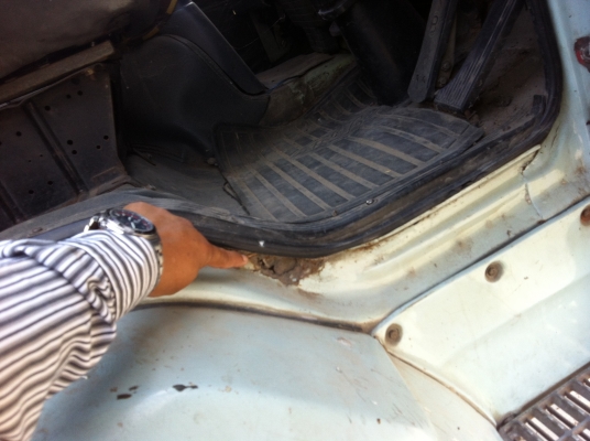 ขายรถ 10 ล้อ เพลาเดียว ISUZU นางฟ้า 195 กระบะคอกไม้้สูง อู่.ซุ่นชัย สภาพเดิมๆราคาย้อมๆสนใจโทร