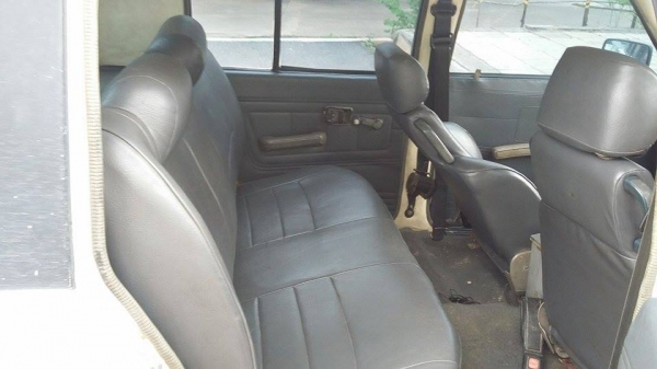 ขายอีซูซุKB2200ซีซี4ประตูเครื่องดีคันซีสวย ขี่ดีแอร์เย็นราคาถูก