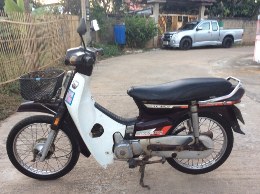 ดรีมคุรุสภาสตาร์ทมือทะเบียนโอนภาษีขาด5เดือนสภาพเดิมๆขายถูก11500บาท