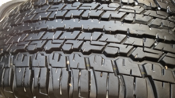 ขายล้อ ford ขอบ17พร้อมยาง265 65 17ปี14ชุดละ13500