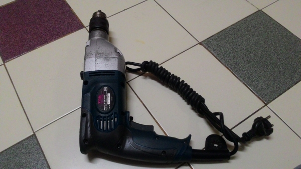 ขายสว่านสกัดกระแทกยี่ห้อ RYOBIรุ่นPD-1979VRขนาดหัวจับดอก13MM.สภาพดีมากๆmade in japanแท้ๆครับ ขายสว่านสกัดกระแทกยี่ห้อ RYOBIรุ่นPD-1979VRขนาดหัวจับดอก13MM.สภาพดีมากๆmade in japanแท้ๆครับ