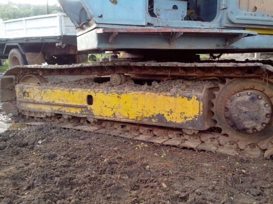 ขายรถแบคโฮ KOMATSU PC-120-2 สภาพใช้งานอยู่ ราคา.320000