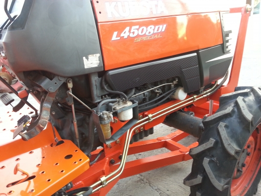 คูโบต้า L4508 DI 4 WD พร้อมใบมีดดันหน้าใหม่ สภาพดีมาก..พร้อมใช้งานครับ