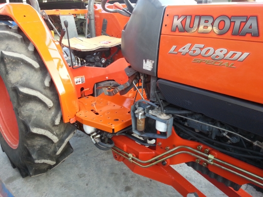 คูโบต้า L4508 DI 4 WD พร้อมใบมีดดันหน้าใหม่ สภาพดีมาก..พร้อมใช้งานครับ
