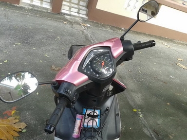 ขายมอเตอร์ไซ์ Honda Wave 110i สีขาว-ชมพู สตาร์ทมือ