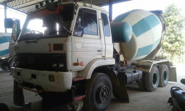 ขายรถโม้ปูน 10 ล้อ 2 เพลา NISSAN CWM430M โม้ 7 คิว ขายรวม 2 คัน ราคา 1650000 ต่อรอง