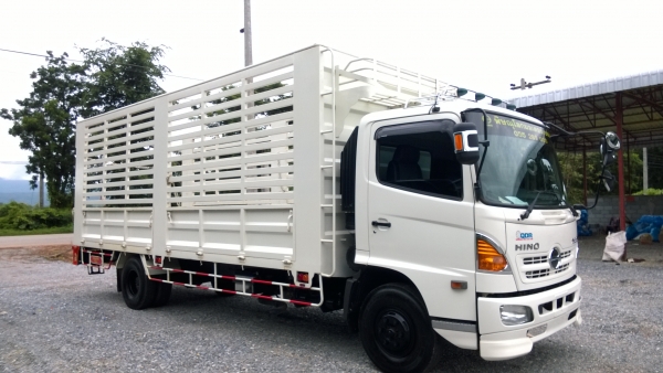 ขายดาวน์ Hino 6 ล้อ 175 แรง คอกเกษตรไม่ดั้ม 240,000 บาท ผ่อนต่อ 26,698
