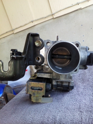 ชุดควบคุมรอบเดินเบาเครื่อง5a