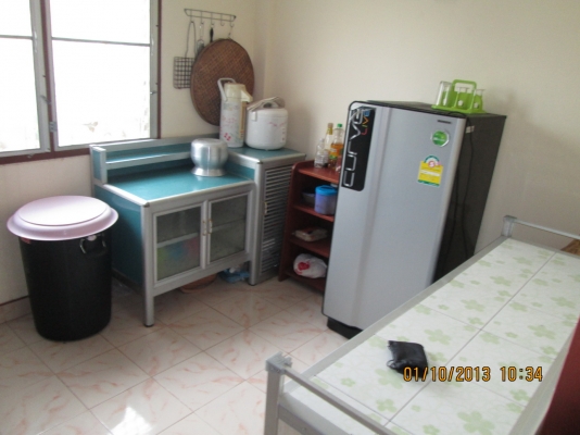 ขายทาวเฮ้าส์ชั้นเดียวในพานทอง ราคา 950000 บาท