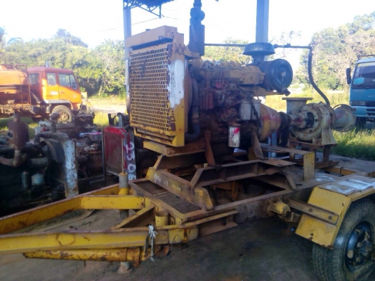 ขายเครื่องสูบนำ้พร้อมรถพ่วงลากจูงขนาดท่อสูบ10นิ้วครับ