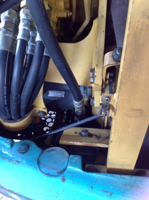 ขายรถแบคโฮ ยี่ห้อ KOMATSU รุ่น PC30-7