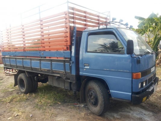 ขายด่วนรถหกล้อ อีซูซุ 115 แรง หน้า หลัง เฟืองเอฟ