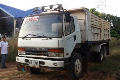 ขายดั้มMITSUBISHI FN527M-TF เครื่อง6D16TERBO พ.เพาเวอร์ เบรกทิฟฟี่ ภายในสวย แอร์เย็น สภาพพร้อมใช้งาน เอกสารพร้อมโอน สนใจโทร 090-8588220คุณนะ ID:narong498 หรือ www.truck.in.th/498 หรือfb:ณรงค์ ซื้อขายรถมือสอง(เว็บไซต์ส่วนตัว) จัดไฟแนนซ์ได้ เงื่อนไขง่ายๆวัน