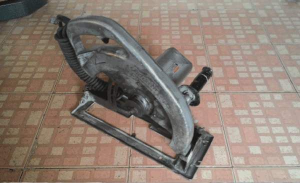 ขายเลื่อยวงเดือน 13นิ้ว Makita 5103N. 1750W Made in japan.