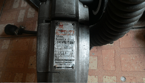 ขายสว่านเจาะกระแทก Makita 8416 16mm. 570W Made in japan.