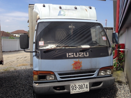 ขาย อีซูซุ รุ่น NPR และ NQR ตู้ยาว 4.30 เมตร และ 5.50 เมตร