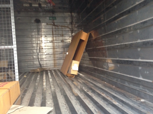 ขาย อีซูซุ รุ่น NPR และ NQR ตู้ยาว 4.30 เมตร และ 5.50 เมตร