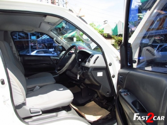 TOYOTA HIACE 2.5 D4D GL หลังคาเตี้ย AT | 2009 | ราคา 479,000 บาท โทร 0922726669 คุณ ตันหยงค่ะ