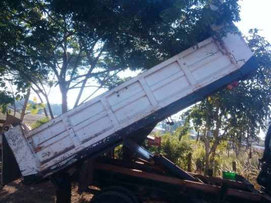 หกล้อหัวสมอทอง เครื่องอีชูชุ6bd เฟืองท้ายF เบรคลม0895770265 เล่มทะเบียน HINO KM